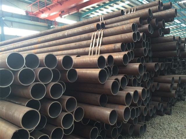 山南化肥设备用高压无缝钢管