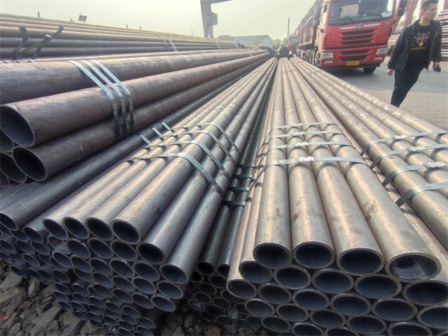 山南20#无缝钢管焊接